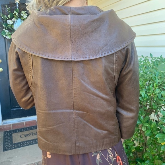 BcbgMaxazria Brown leather jacket cropped soft buttons elegant classic size XS - Picture 11 of 13